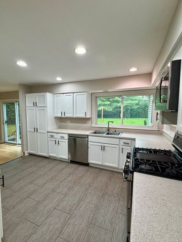 232 Linden Road, Northbrook, IL 60062