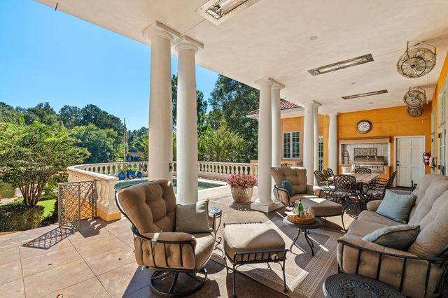 16 Chandeleur Point, Hattiesburg, MS 39402