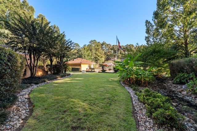 16 Chandeleur Point, Hattiesburg, MS 39402