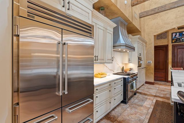 16 Chandeleur Point, Hattiesburg, MS 39402