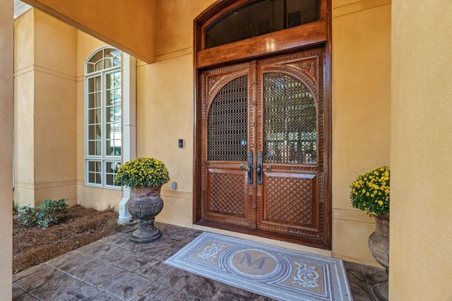 16 Chandeleur Point, Hattiesburg, MS 39402