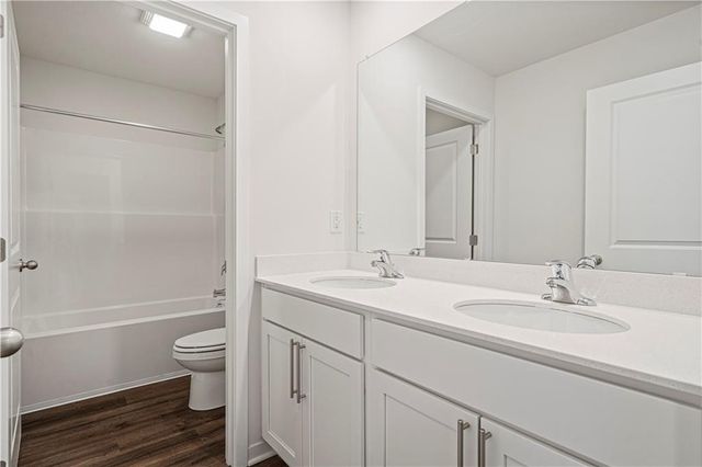 19614 W 201st Street, Spring Hill, KS 66083