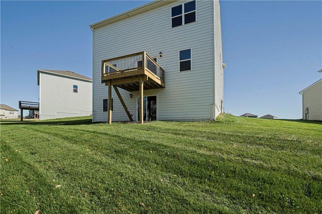 19614 W 201st Street, Spring Hill, KS 66083