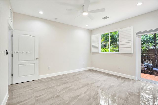 60 NE 26th St 60, Wilton Manors, FL 33305