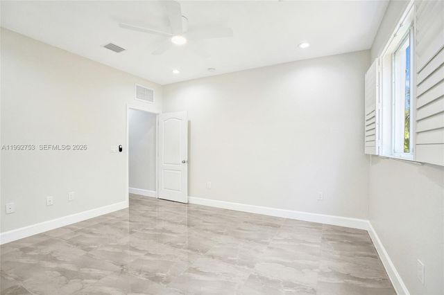 60 NE 26th St 60, Wilton Manors, FL 33305