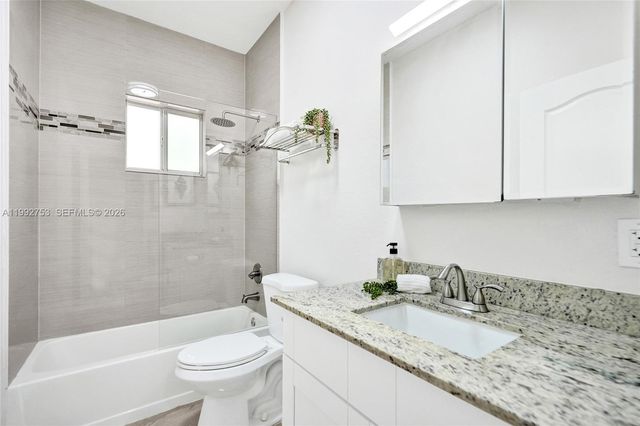 60 NE 26th St 60, Wilton Manors, FL 33305