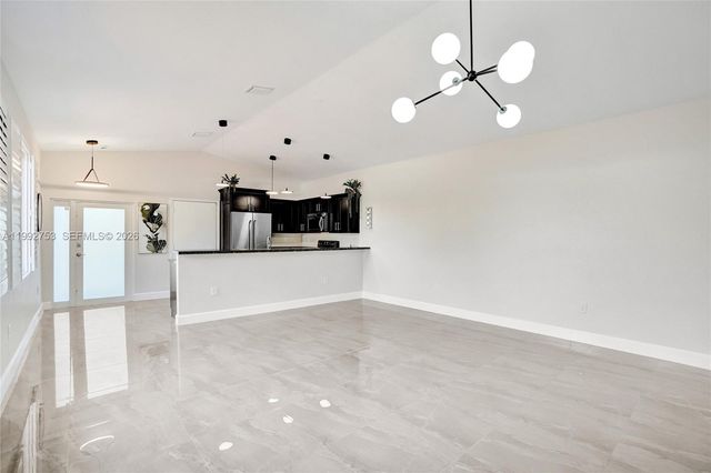 60 NE 26th St 60, Wilton Manors, FL 33305