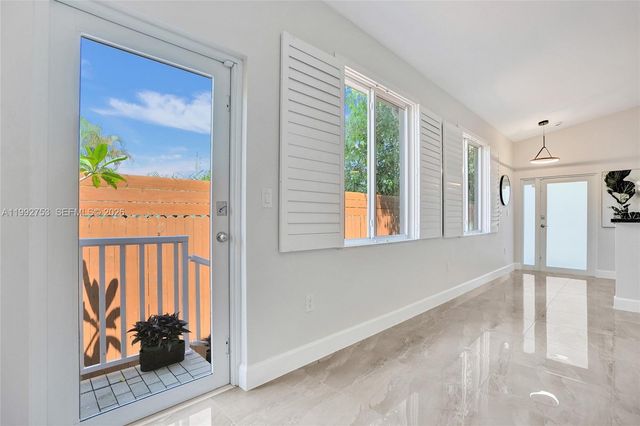 60 NE 26th St 60, Wilton Manors, FL 33305