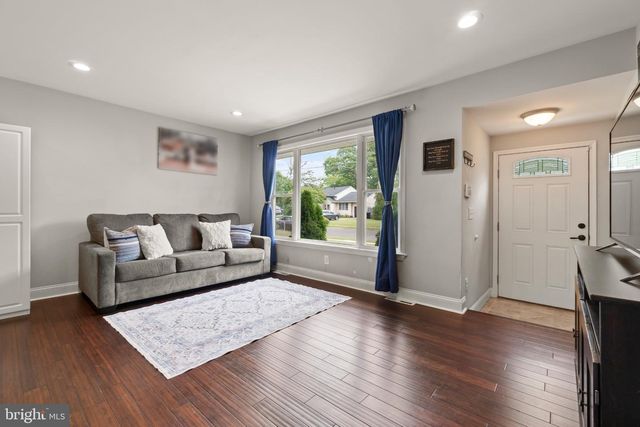 36 RICHARDS AVE, Pine Hill, NJ 08021