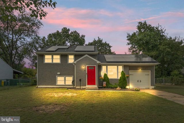 36 RICHARDS AVE, Pine Hill, NJ 08021