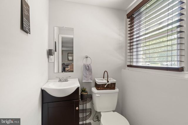 36 RICHARDS AVE, Pine Hill, NJ 08021