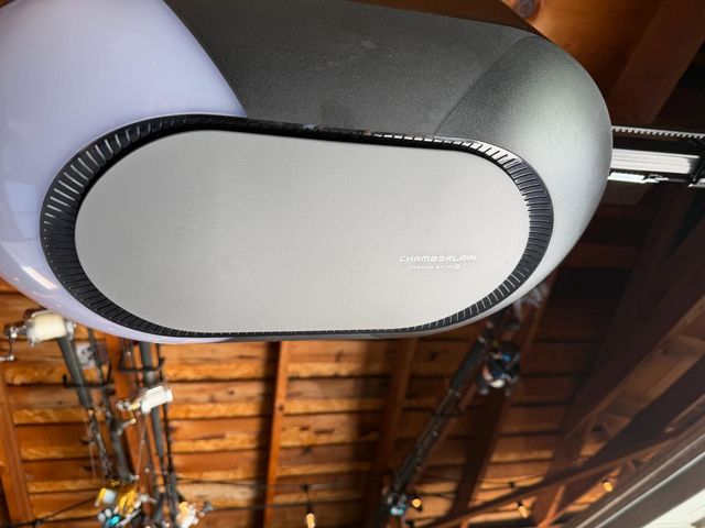 682 E Stuart Avenue, Fresno, CA 93710