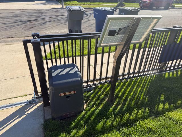 682 E Stuart Avenue, Fresno, CA 93710