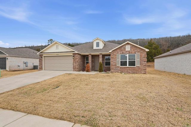 1050 Gallery Drive, Conway, AR 72032