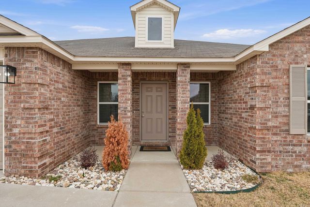 1050 Gallery Drive, Conway, AR 72032