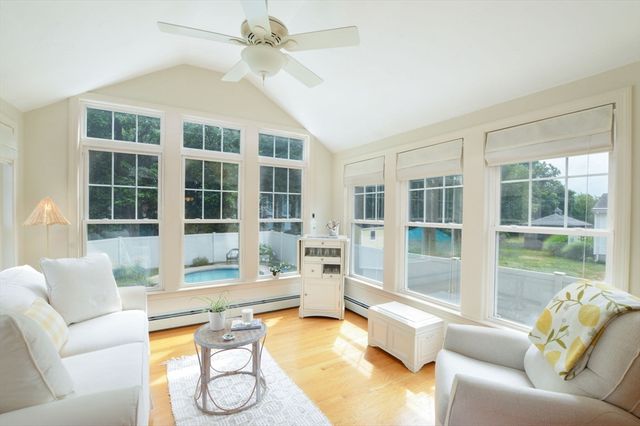25 Hamilton Ave, Milford, MA 01757
