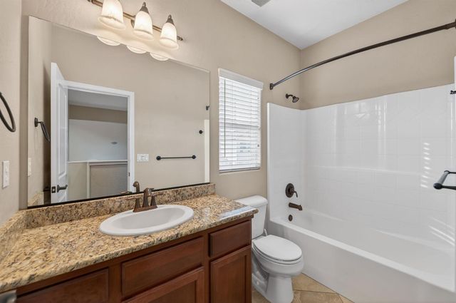 1851 N Dupree Lane, Clovis, CA 93619