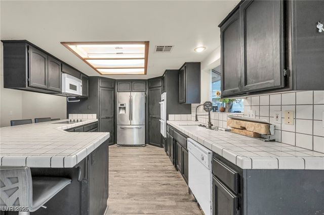 761 East Jaybird Street, Pahrump, NV 89048