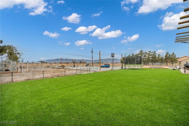 761 East Jaybird Street, Pahrump, NV 89048