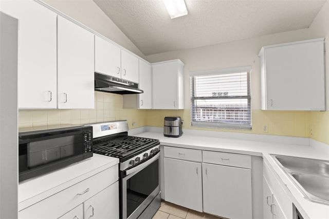 338 WINDFORD COURT, Winter Garden, FL 34787