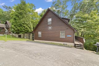 1656 Racoon Den Way, Sevierville, TN 37862