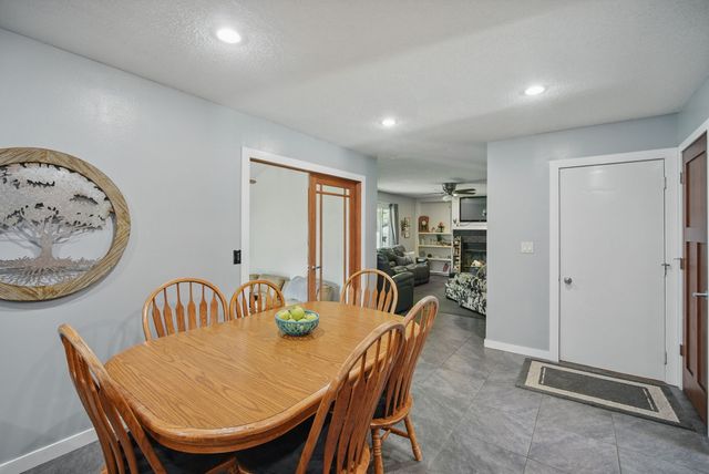1100 2nd Street, Waukee, IA 50263