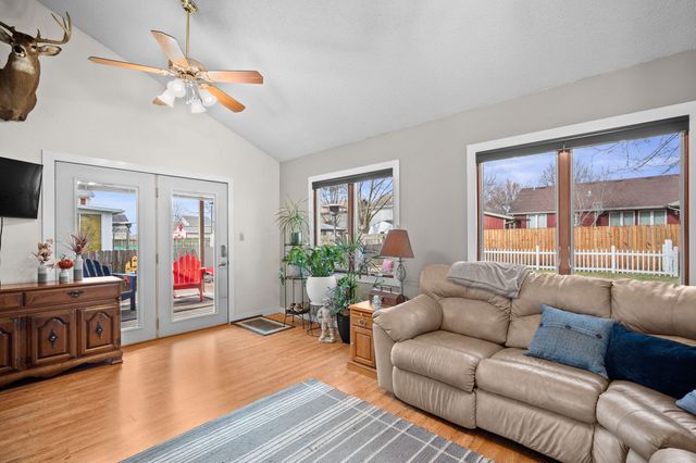 1100 2nd Street, Waukee, IA 50263