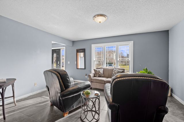 1100 2nd Street, Waukee, IA 50263