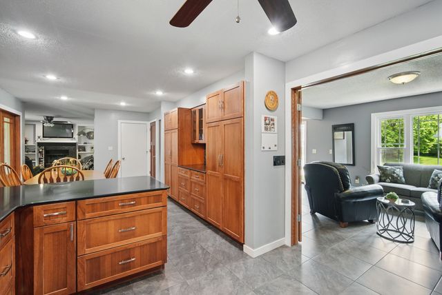 1100 2nd Street, Waukee, IA 50263