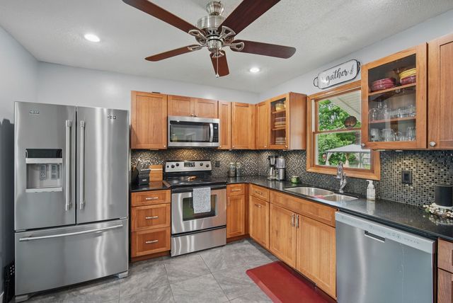 1100 2nd Street, Waukee, IA 50263