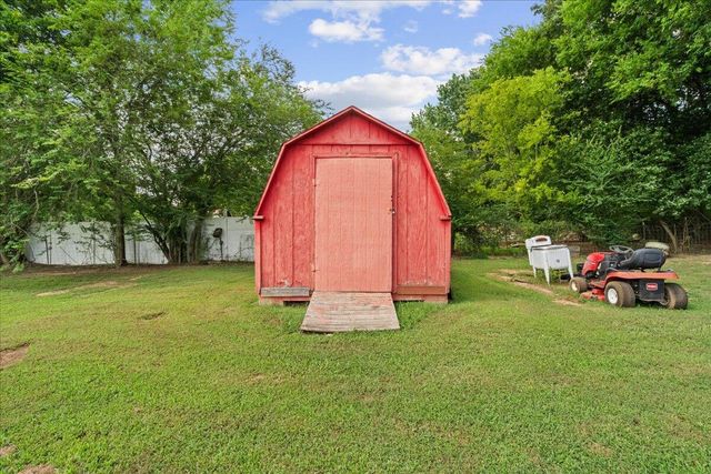 325 Classic Lane, Chatsworth, GA 30705