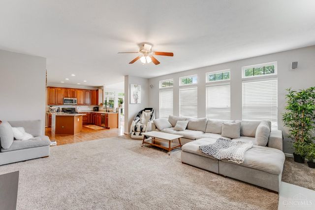 5692 Woodmansee Way, Liberty Twp, OH 45011