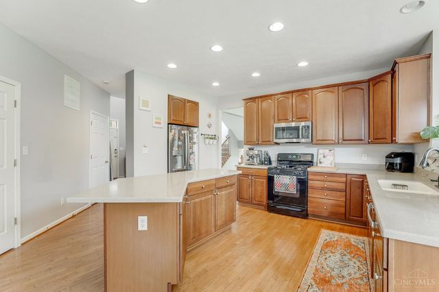 5692 Woodmansee Way, Liberty Twp, OH 45011