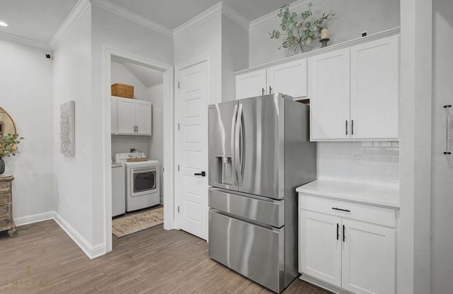 303 Prien Lake Loop, Bossier City, LA 71111