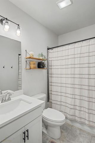 303 Prien Lake Loop, Bossier City, LA 71111