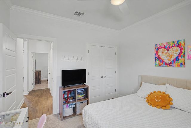 303 Prien Lake Loop, Bossier City, LA 71111