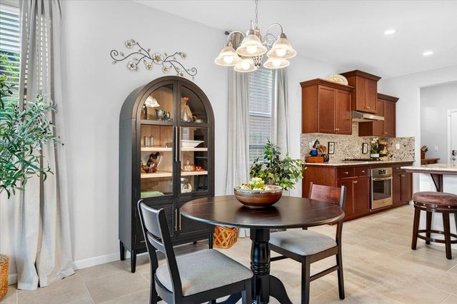 3088 Teague, Clovis, CA 93619