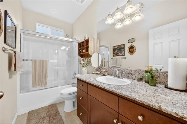 3088 Teague, Clovis, CA 93619