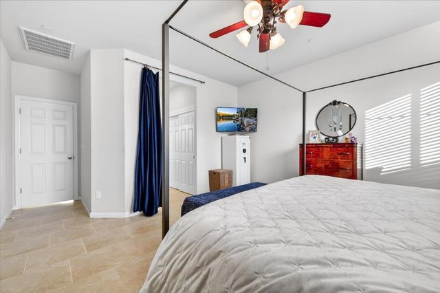 3088 Teague, Clovis, CA 93619