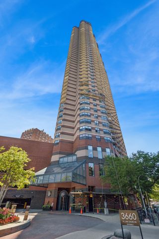 3660 N Lake Shore Drive 2812, Chicago, IL 60613