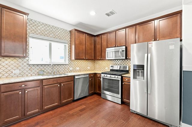 2101 Rivers Edge WAY 25, Austin, TX 78741