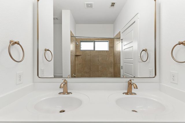 2101 Rivers Edge WAY 25, Austin, TX 78741