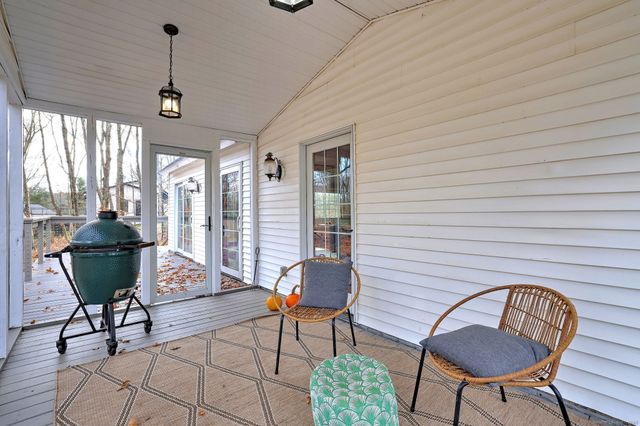 24 Hickory Lane, Roxbury, CT 06783