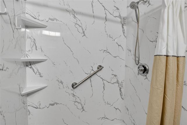 221 FAITHWAY DRIVE, Seffner, FL 33584