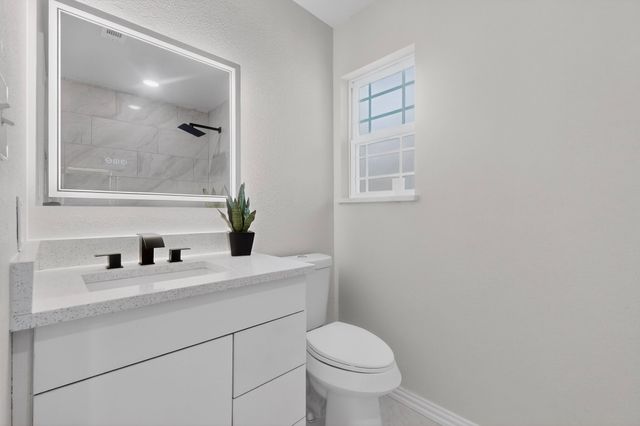 4540 Western Oaks Drive, Dallas, TX 75211