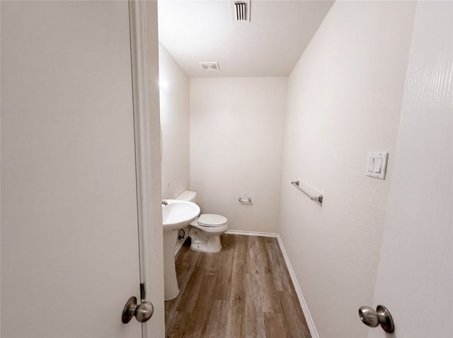 2904 Lake Vista Drive, Wylie, TX 75098