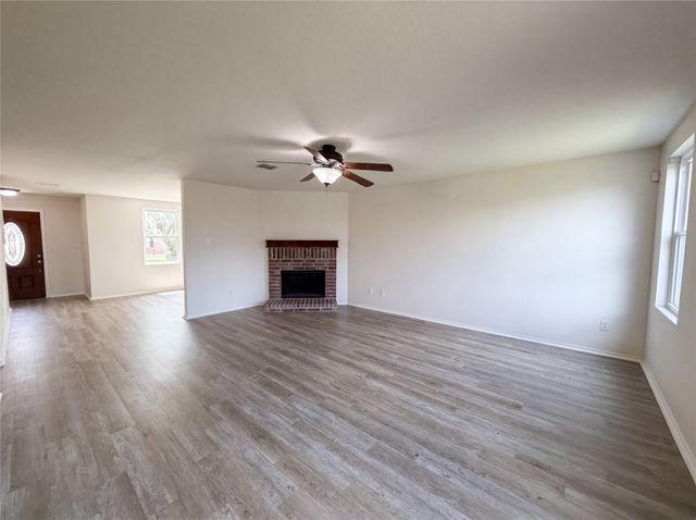 2904 Lake Vista Drive, Wylie, TX 75098