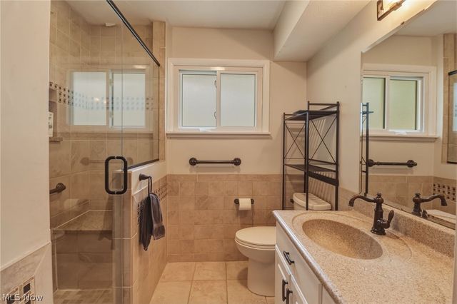 364 Wallace Drive, Berea, OH 44017