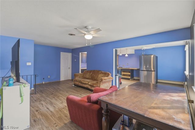 364 Wallace Drive, Berea, OH 44017
