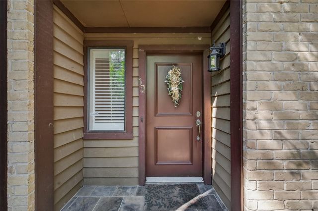 11711 Memorial Drive 13, Houston, TX 77024
